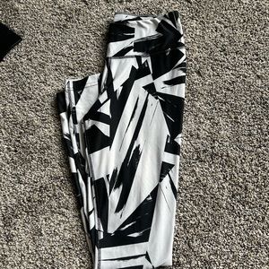 Nike DRIFIT leggings Black/ White